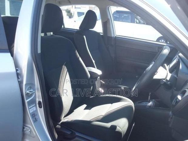 Toyota Axio Hybrid EX package 2021