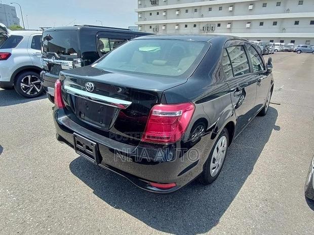 Toyota Axio EX NON HYBRID 2021