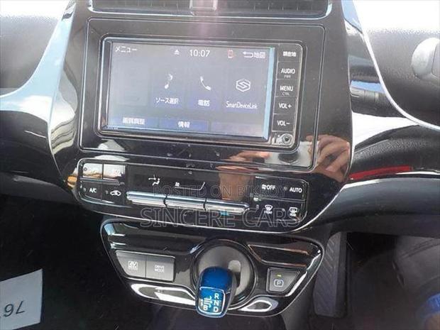 Toyota Prius S PACKAGE 2020