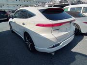 Toyota Harrier Non Hybrid Z Pearl 2021 for sale