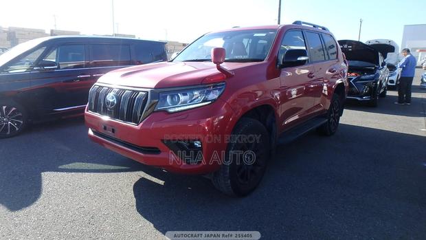 Toyota Prado TX-L 70th 2021