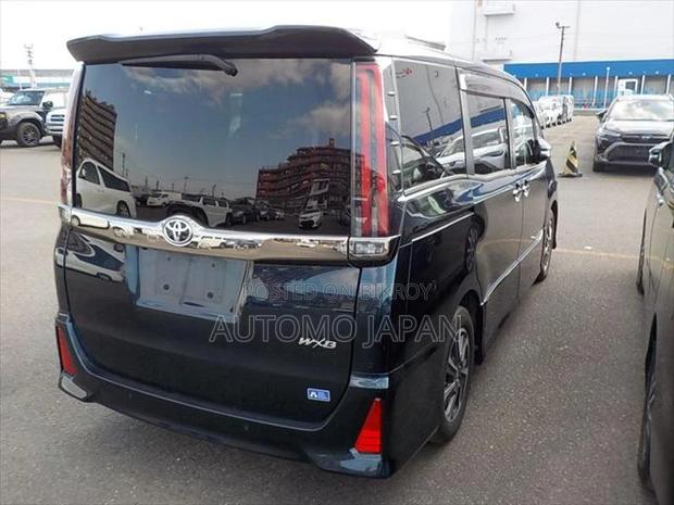 Toyota Noah Si WXB 2 2020
