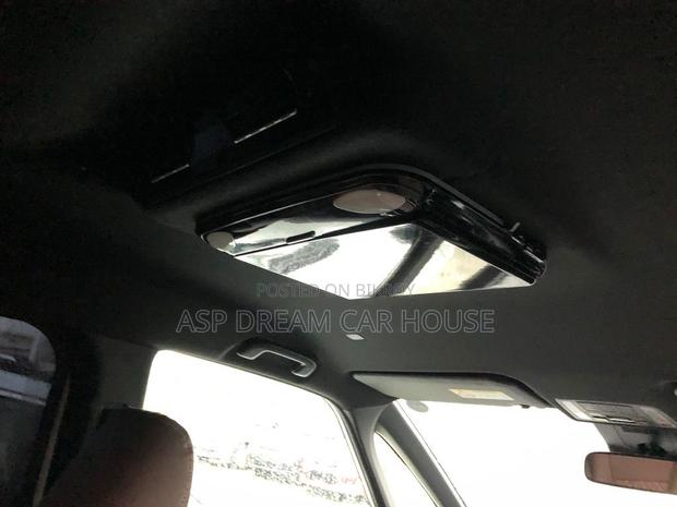 Toyota Voxy S-Z Hybrid Pearl2022 2022