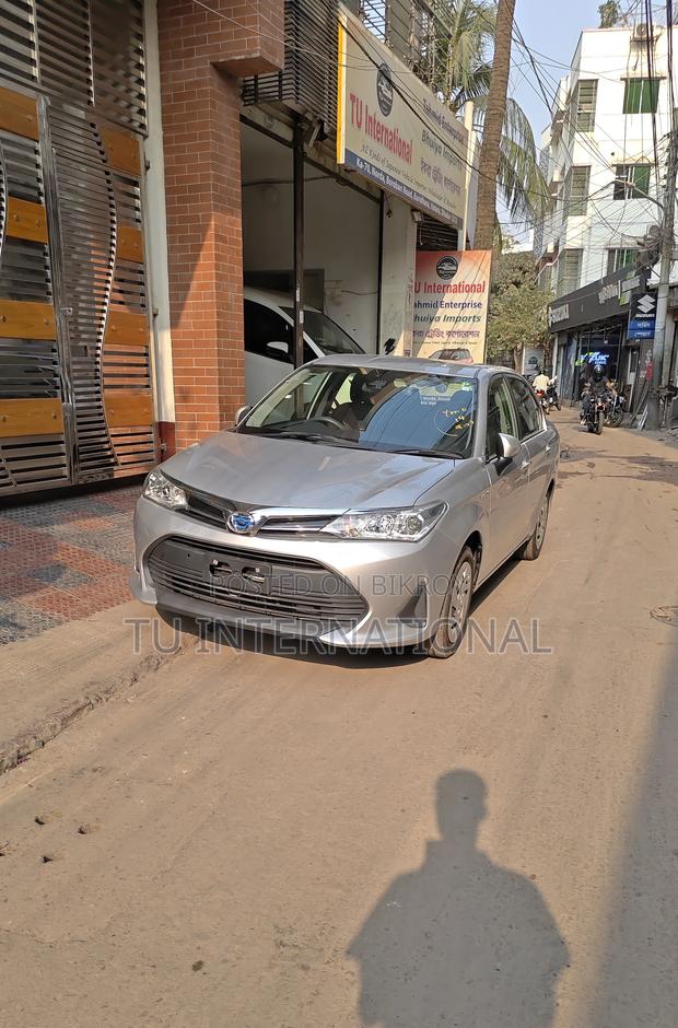 Toyota Axio HYBRID -EX PUSH 2020