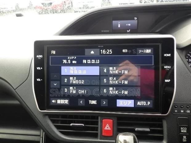 Toyota Noah Non Hybrid WXB Black 2021