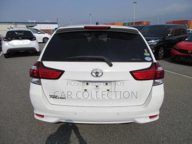 Toyota Fielder 2020