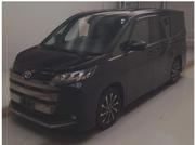 Toyota Noah SZ full load 2022 for sale