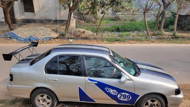 Toyota Corsa . 2003