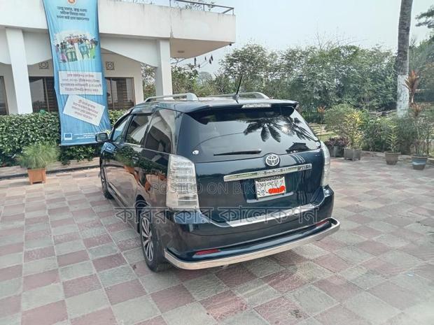 Toyota Wish 7 siter 2004