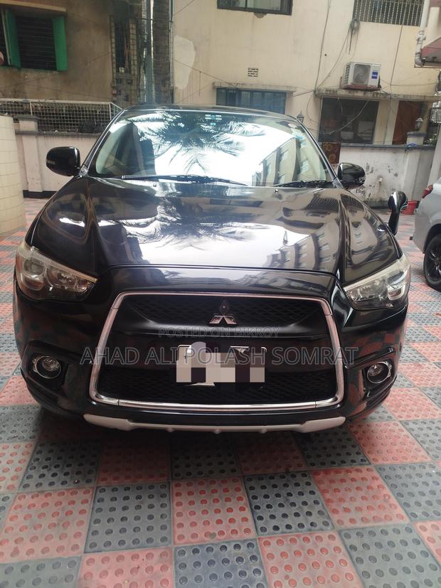 Mitsubishi RVR . 2010
