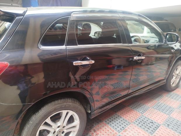 Mitsubishi RVR . 2010