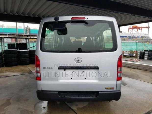 Toyota Hiace KEY DX PACKAGE 2021