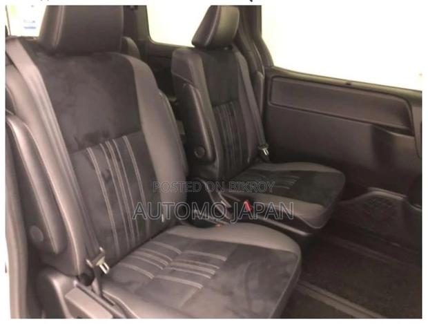 Toyota Noah GI Premium 2020