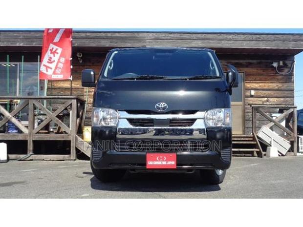 Toyota Hiace GL DUAL AC. 2020