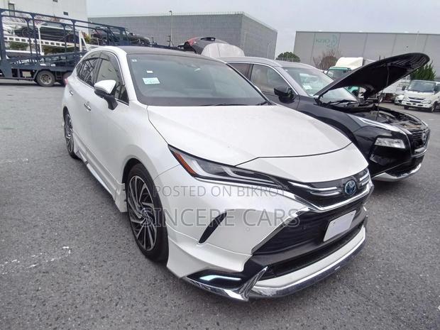 Toyota Harrier Z LEATHER HYB 4.5 2022