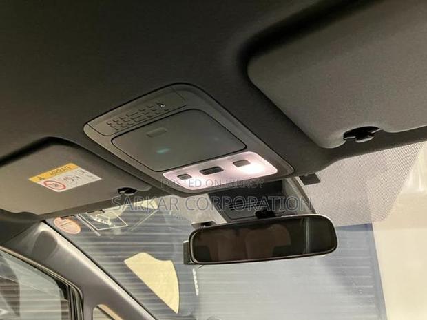 Toyota Noah WXB NON HYBRID 2021