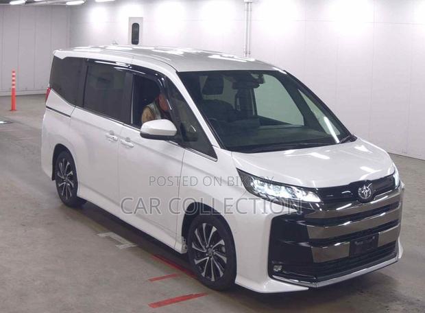 Toyota Noah 2020