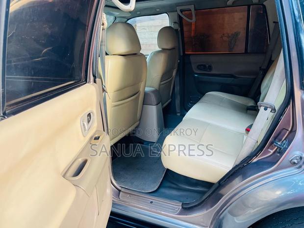 Mitsubishi Pajero Sunroof 2004