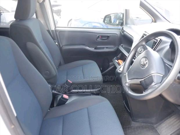 Toyota Noah X PACKAGE, 4 POINT 2020