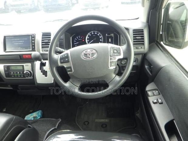 Toyota Hiace SUPER GL PUSH START 2021