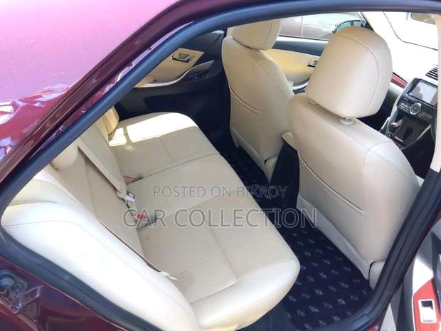 Toyota Premio F-ex 2020