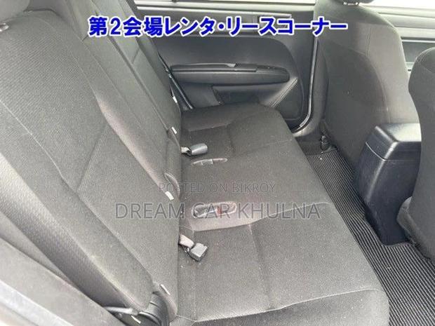 Toyota Fielder Ex Hybrid Silver2020 2020