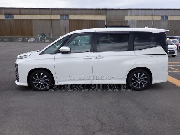 Toyota Voxy S-Z PACKAGE 2023