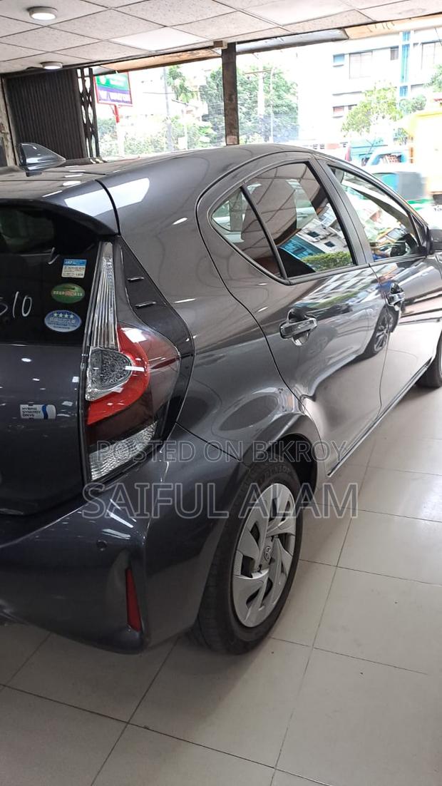Toyota Aqua 2020 Gray