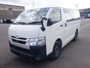 Toyota Hiace DX White 4 Point 2020 for sale