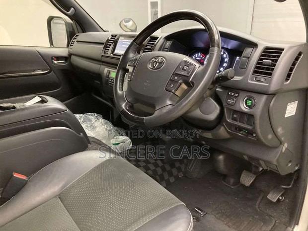 Toyota Hiace SUPER GL DARK PRIME2 2022