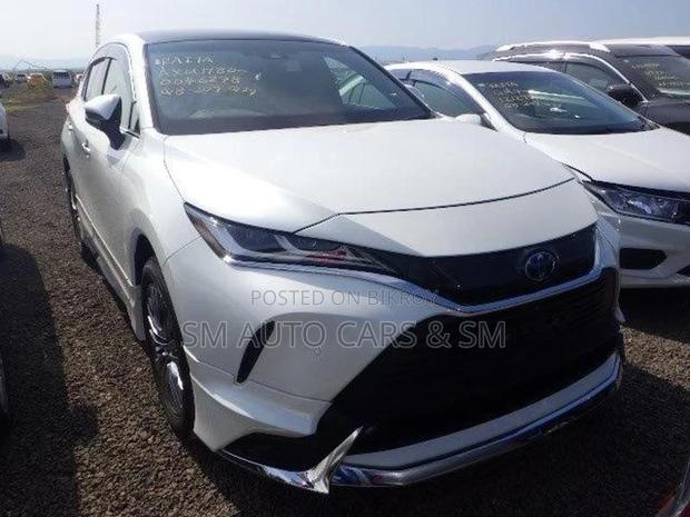 Toyota Harrier Hybrid Z Pearl 2022