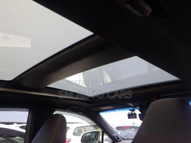 Toyota Harrier Hybrid Z Pearl 2022
