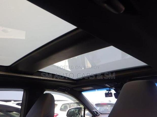 Toyota Harrier Hybrid Z Pearl 2022