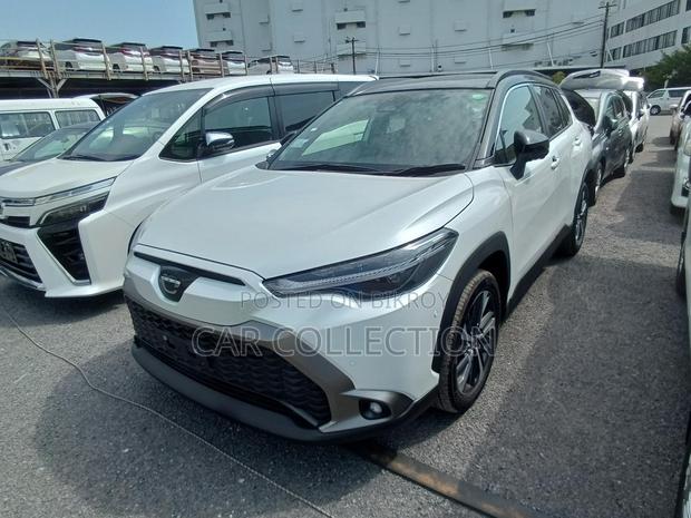 Toyota Corolla Cross Z Leather Hyb Pearl 2024