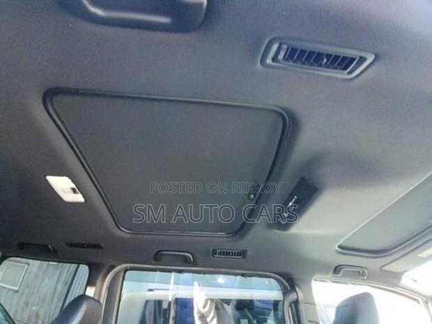Toyota Esquire Petrol Gi Sunroof 2021
