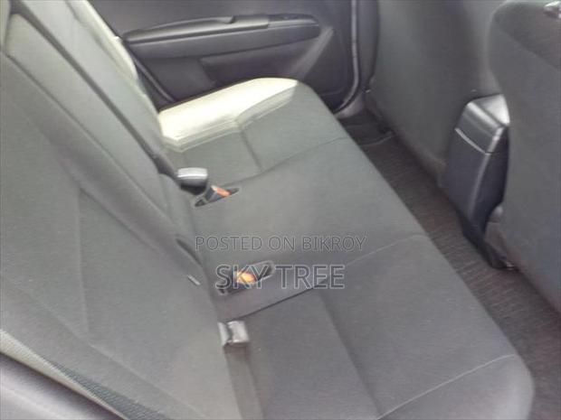 Toyota Fielder e X PKg 2020