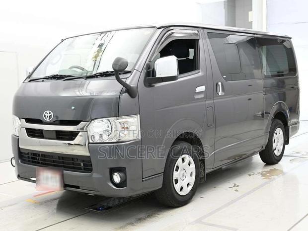 Toyota Hiace SUPER GL DARK PRIME2 2021