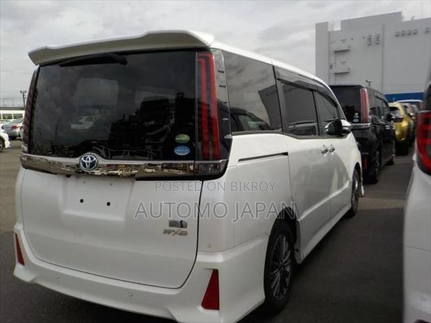 Toyota Noah Si WXB 2 2020
