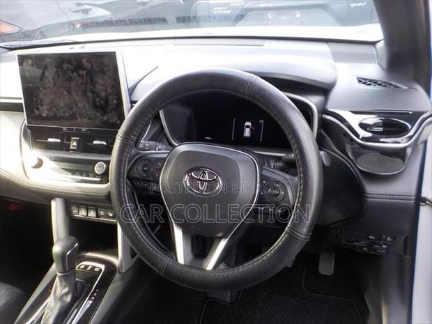 Toyota Corolla Cross Z Leather Pearl 2021