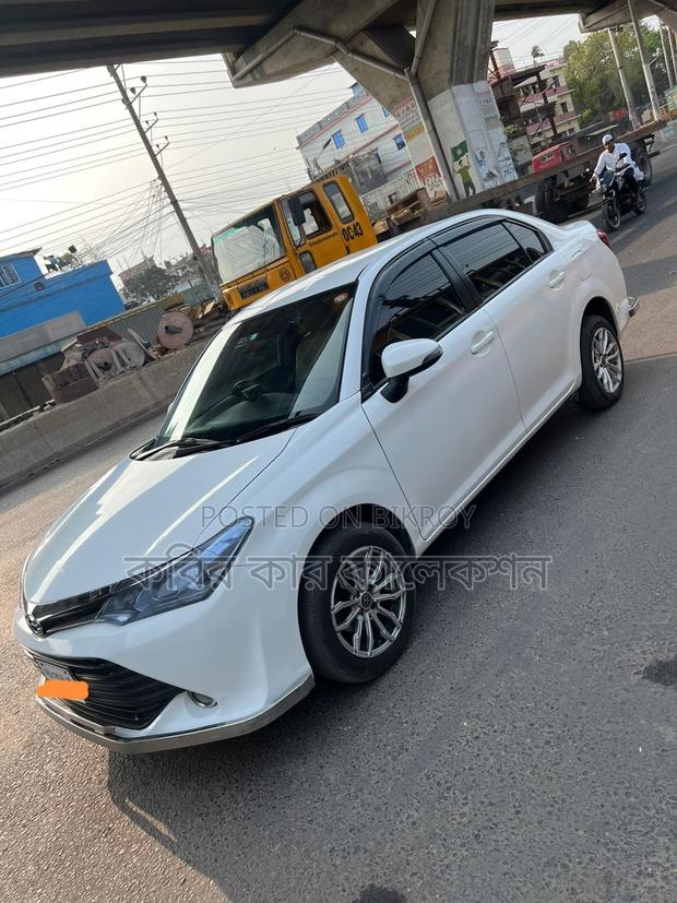 Toyota Axio key start 2017