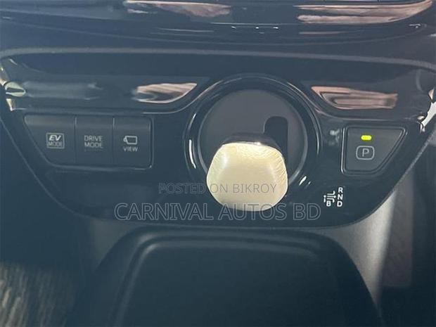 Toyota Prius S SAFETY PLUS II 2021 White