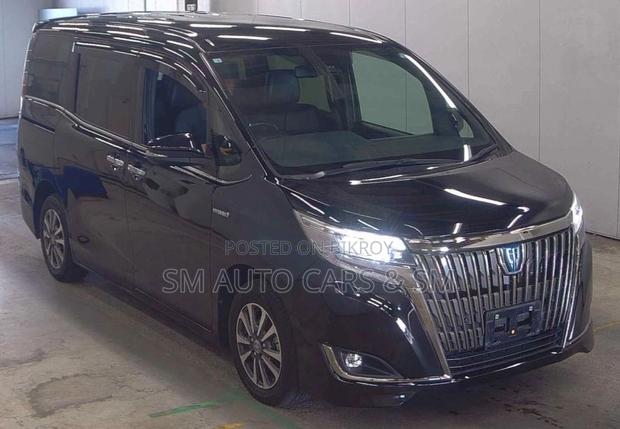 Toyota Esquire Hybrid Gi Premium 2020