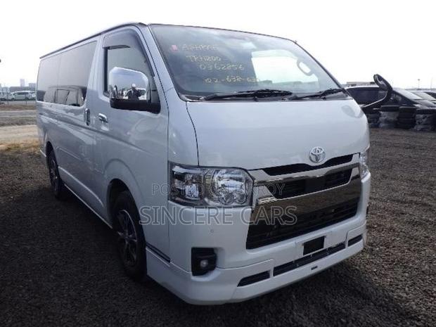 Toyota Hiace Super GL Dark Prime2 2022