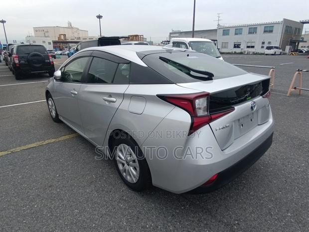 Toyota Prius S Safety Plus 2 2021