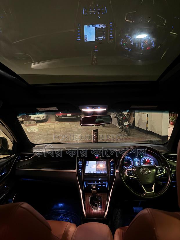 Toyota Harrier advance premium 2014