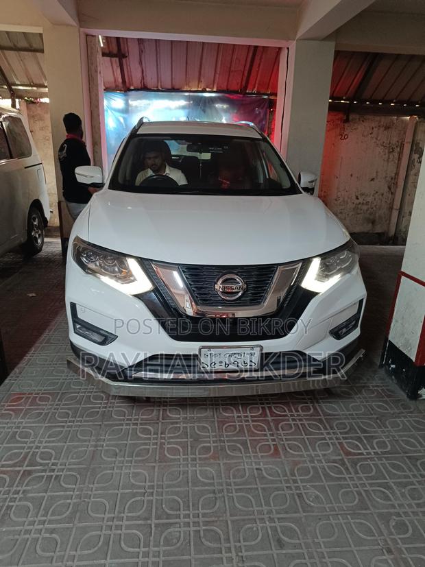 Nissan X-Trail 2015