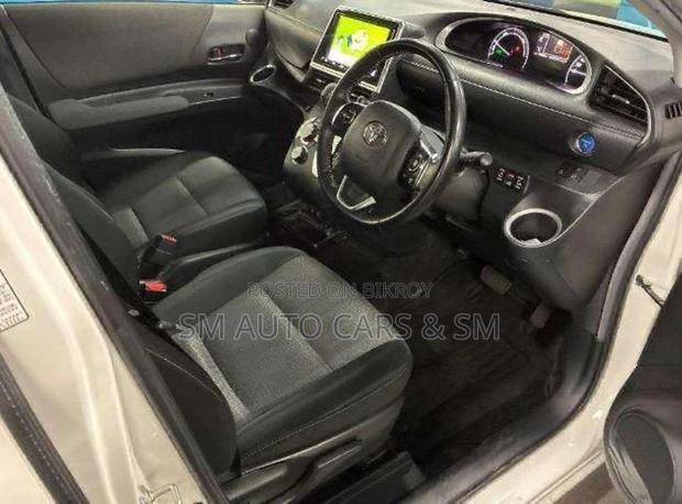 Toyota Sienta Hybrid G Safty Pearl 2021