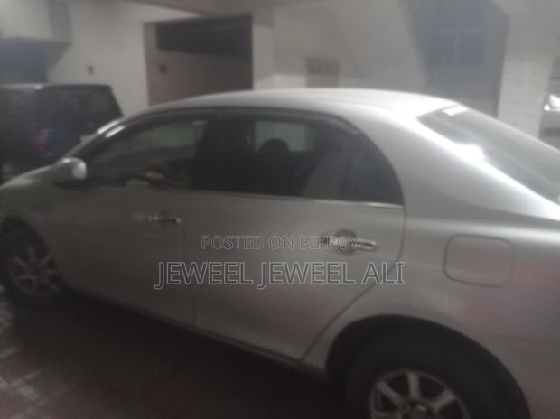 Toyota Axio 2006