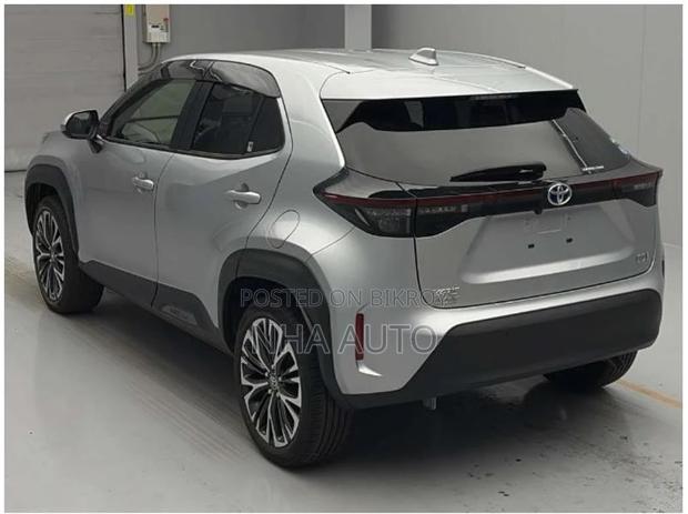 Toyota Yaris Cross HYBRID Z LEATHER PKG 2021