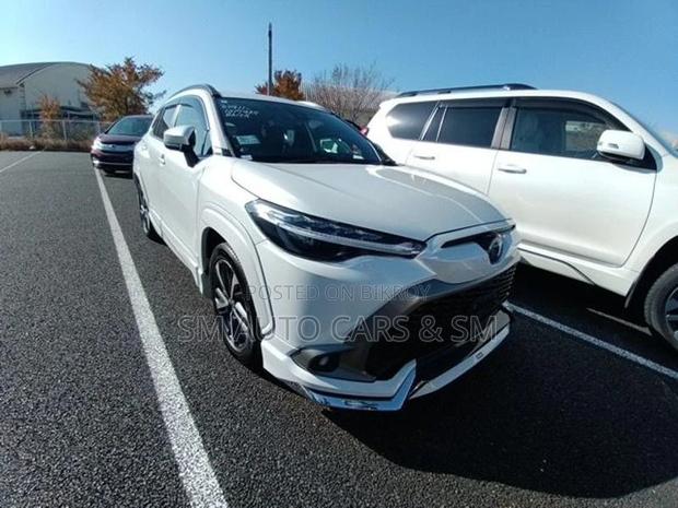 Toyota Corolla Cross Z Pearl Hardtop 2022